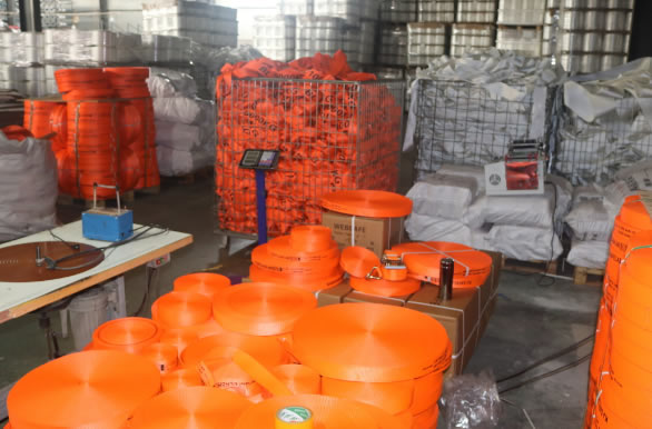 成華拖車繩吊裝帶庫存一角